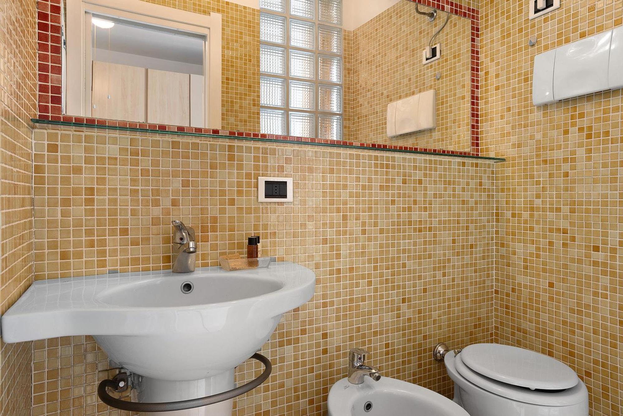 Comfort Apartment - Duomo, San Siro Milaan Buitenkant foto